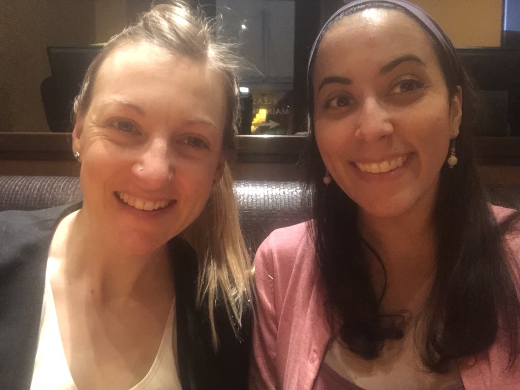 mitoPR's tweet photo. Day 1 in California 🇺🇸brings a fortuitous @StoneLab_ASU reunion! Grad school buddies are for life 🤗😌@paleoDNA #StoneLabForever #WomenInSTEM https://t.co/6H7tgLLzX9