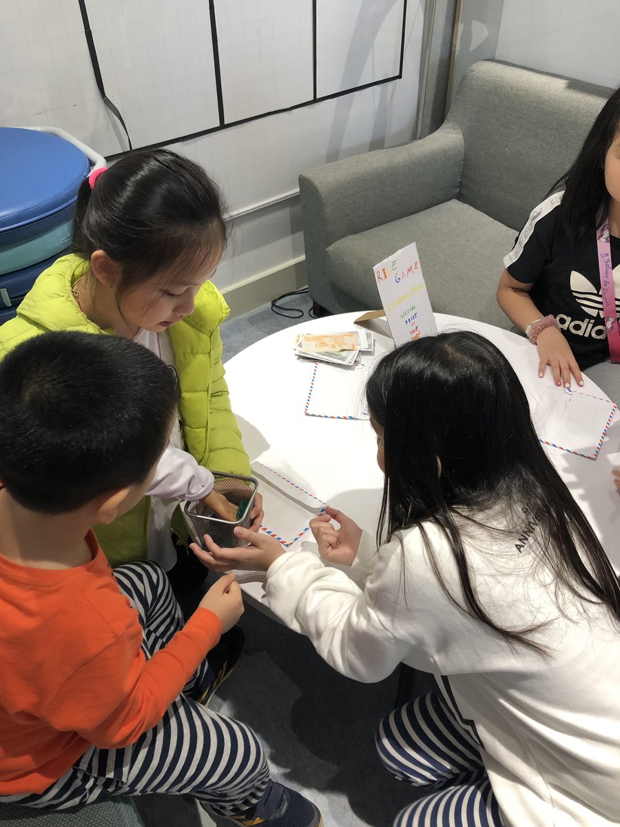 Megan Brazil (@brazilmeg) on Twitter photo Our regular ‘buddies’ time <a href="/UNIS_Hanoi/">UNIS Hanoi</a> - strengthening cross grade level relationships and communication, strengthening community. #uniquelyunis Our regular ‘buddies’ time <a href="/UNIS_Hanoi/">UNIS Hanoi</a> - strengthening cross grade level relationships and communication, strengthening community. #uniquelyunis