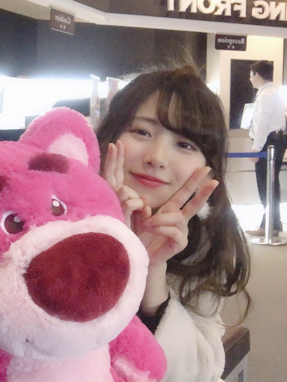 美広彩花 Snowwhite Auf Twitter このサイズ感のぬいぐるみ好きじゃない女の子なんていない そう だから私は女の子 ぬいぐるみ サイズ感 最強 かわゆ 好き T Co 7uyxaqvshg Twitter