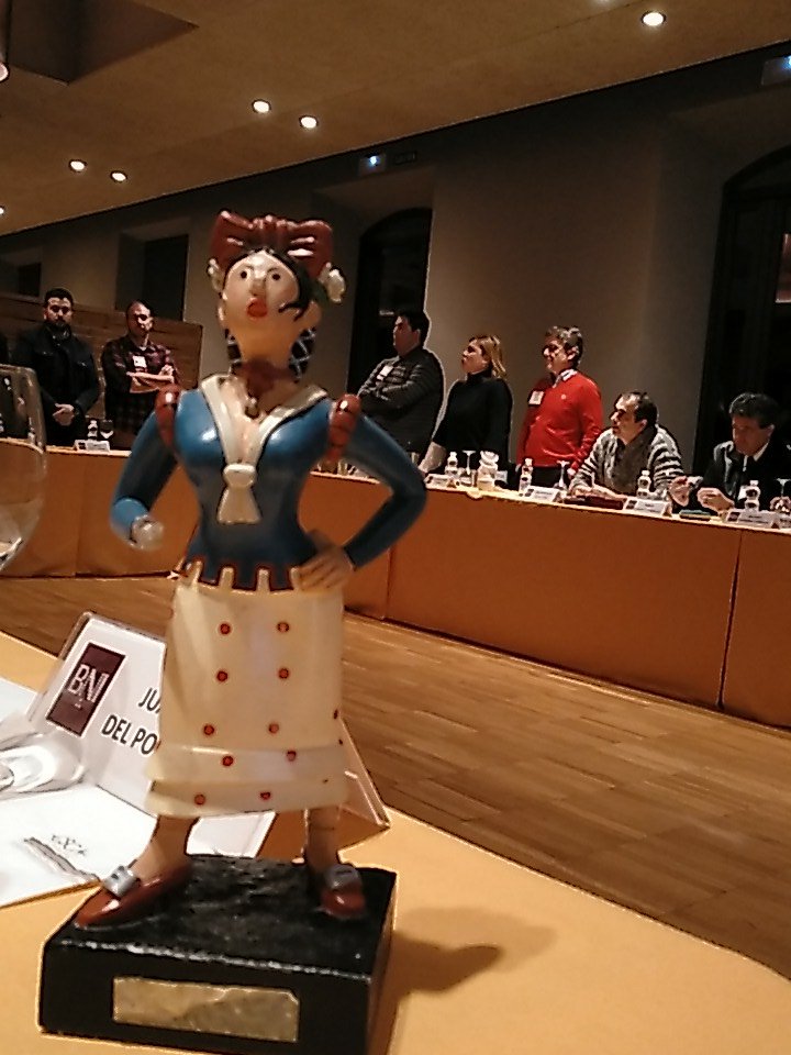 ¡¡Comenzamos una nueva reunión!!
¿Quien se llevará #lapaca  esta semana?

#bniespañaslc #bnimalaga #bnicomparte