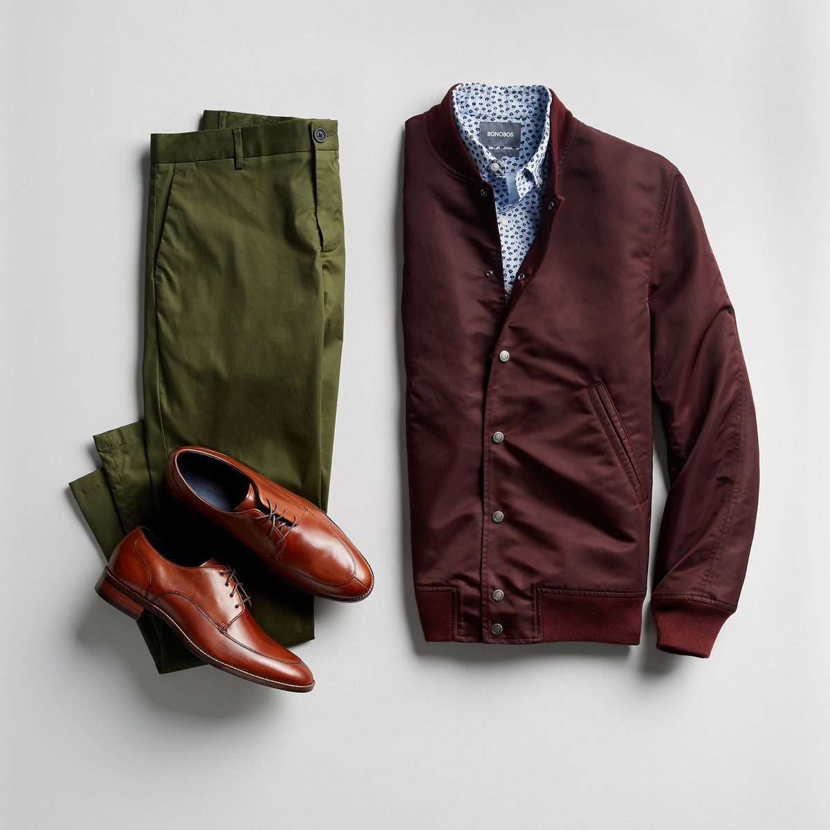 stitchfixmen's tweet photo. Stuck in neutral? Swap out your khakis for olive chinos insteadβitβs a versatile hue that can subbed in at anytime. #StylistTip https://t.co/LKDM3XxOwk