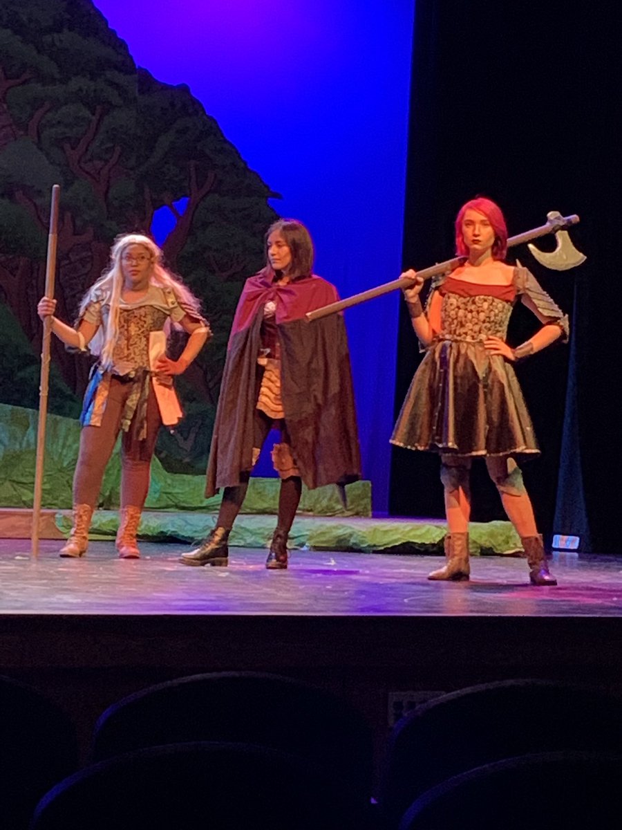 CadreKerr's tweet photo. Come check out She Kills Monsters Thursday at 2:30, Friday and Saturday at 7pm. Reserve tickets at https://t.co/5zxgyRhKWv #AliefProud #AliefFineArts #ItAllMatters #AliefKerr https://t.co/WizKVdbNsi