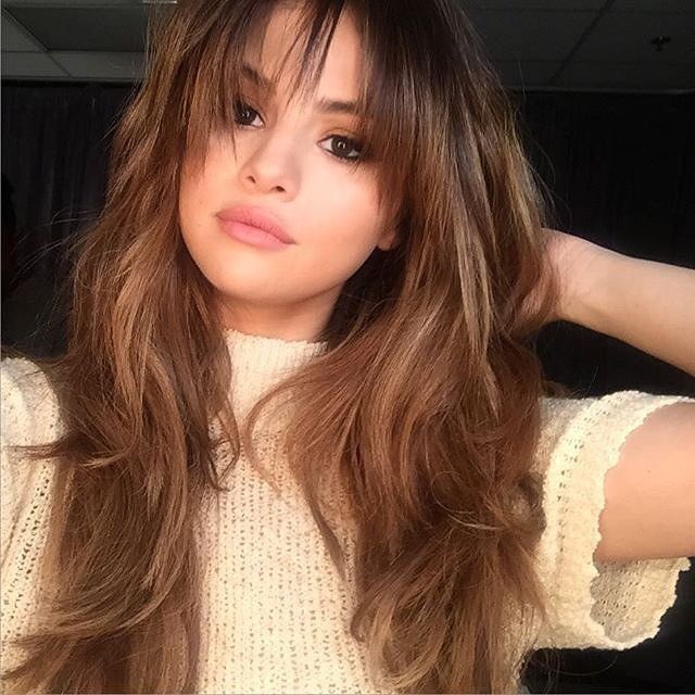 qbclement's tweet photo. how i think I’ll look with bangs vs how i actually look with bangs https://t.co/h0BpKaMIzf