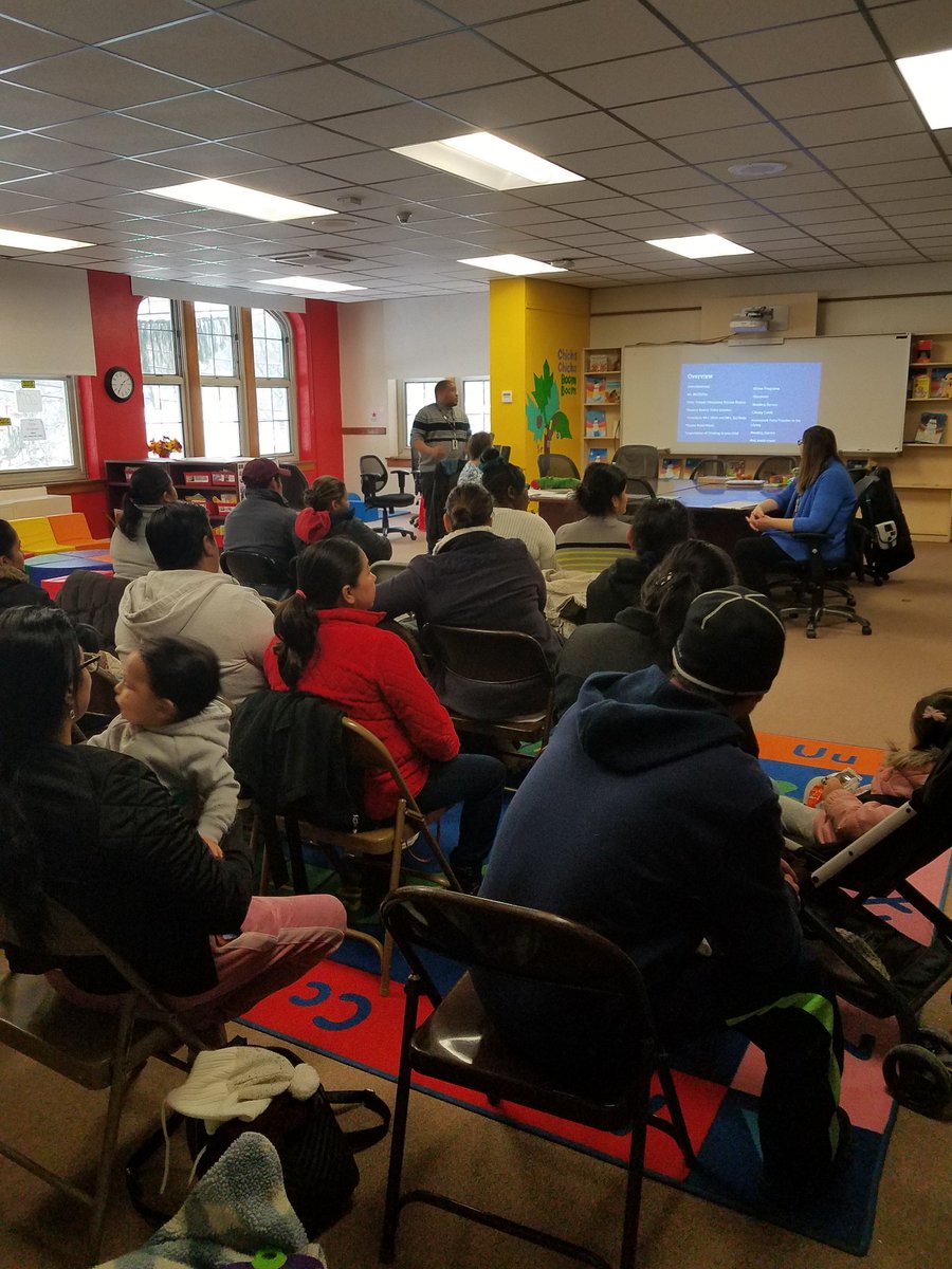 VargasDir's tweet image. We had an amazing parent workshop. Thank you, Joshua, for leading the workshop. Thank you, to our special guest from the Field Library. #peekskillpride #peekskillbasics