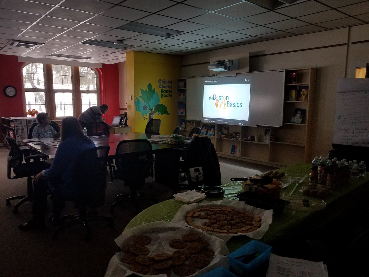 VargasDir's tweet image. We had an amazing parent workshop. Thank you, Joshua, for leading the workshop. Thank you, to our special guest from the Field Library. #peekskillpride #peekskillbasics
