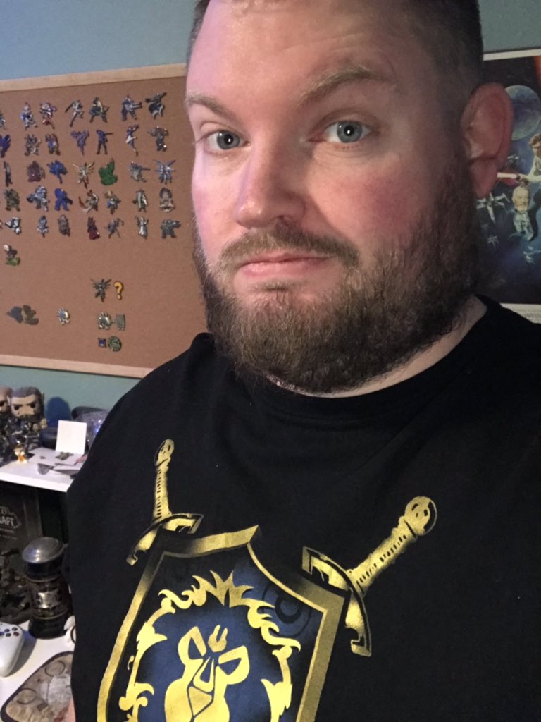 AshTagGaming's tweet photo. My normal raid shirt is in the washer (damn my bad timing!!) so Iโm wearing my *other* raid shirt #ForTheAlliance #Warcraft For #Anduin #ForJaina https://t.co/ZkLiH5M40G