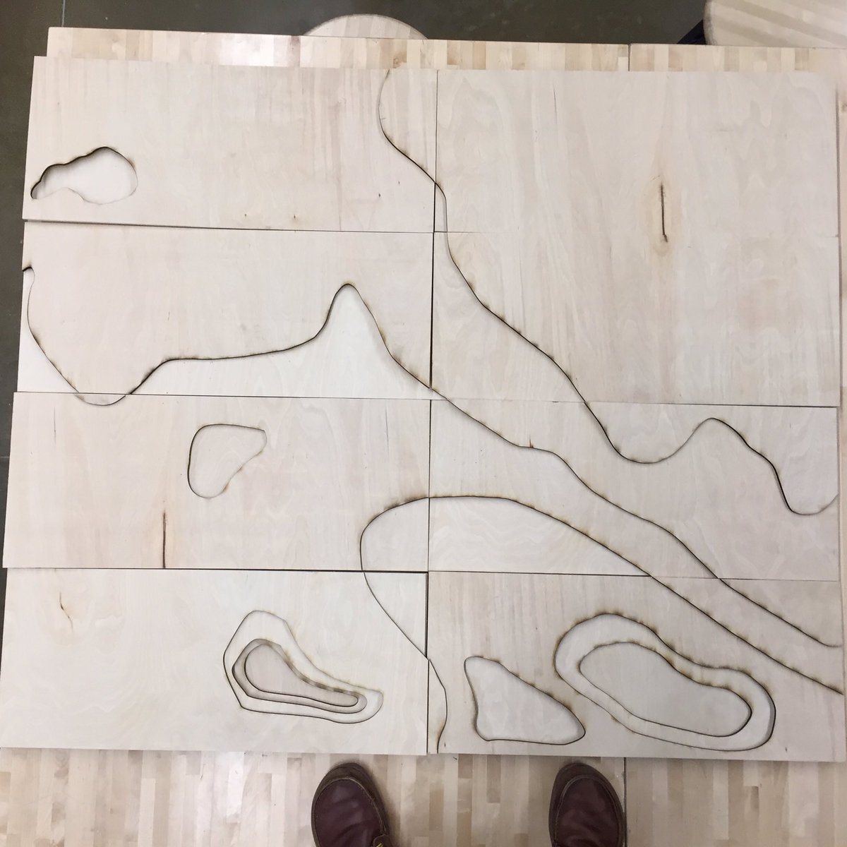 wavesandrocks's tweet image. Can’t wait to get geo located student photos/art on this thing. Going to be awesome. @mrwinbigler #maps #gis #STEAM