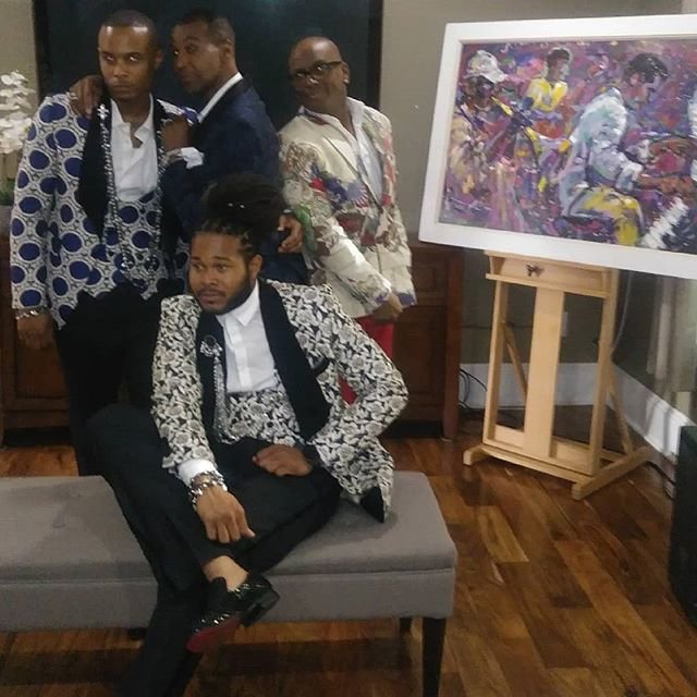 TheRealEubanks's tweet photo. Styling and profiling.... #EubanksCollection https://t.co/RFp7eQFr6u
