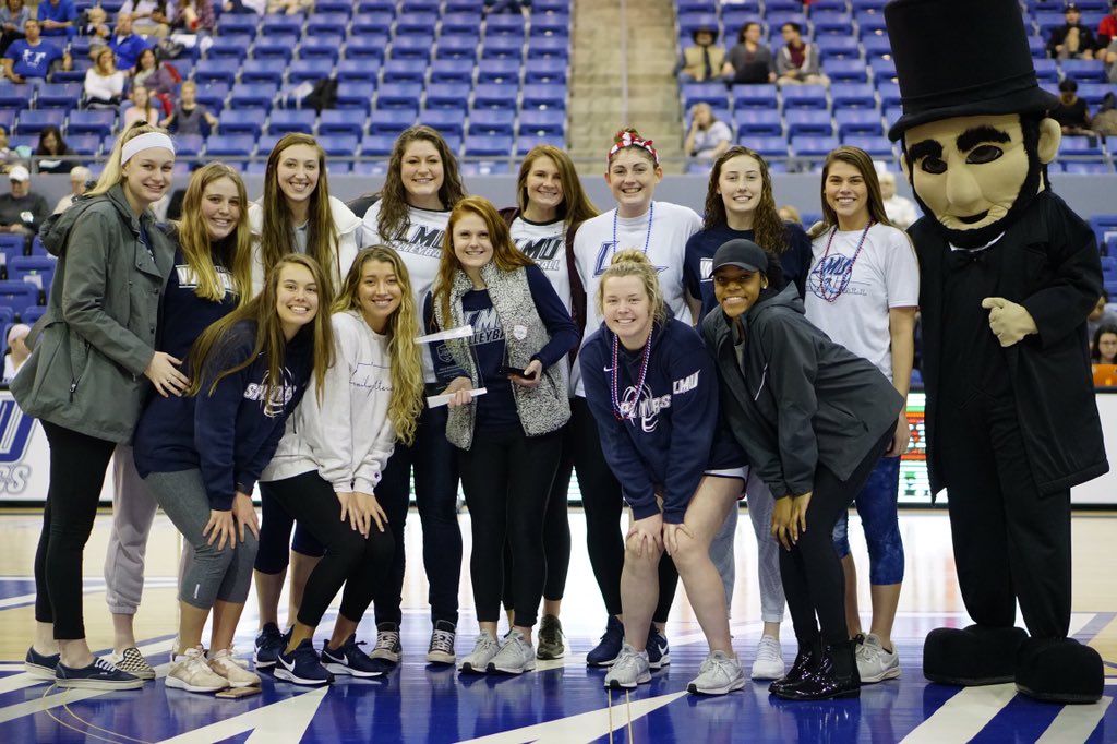 LMURailsplitter's tweet photo. In case you forgot, #LMUWVBโs @erica_whiteaker is the back-to-back Academic All-American of the Year ๐๐ฝ๐๐ฝ๐๐ฝ https://t.co/3PmqjzCuRE