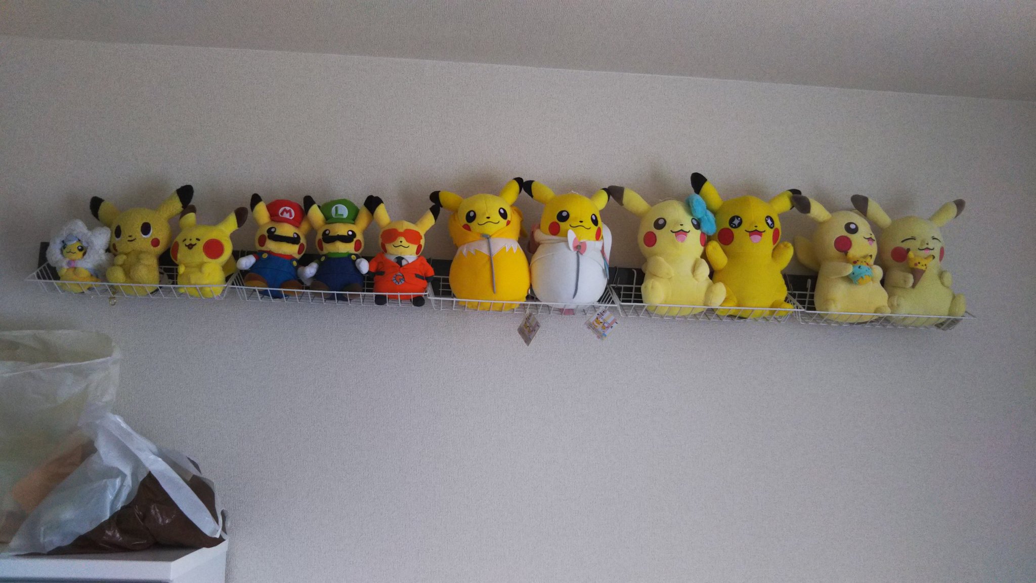 ট ইট র なかじょし ピカチュウのぬいぐるみ 飾り方かえてみた ハンモックより良い ট ইট র なかじょし ピカチュウのぬいぐるみ 飾り方かえてみた ハンモックより良い