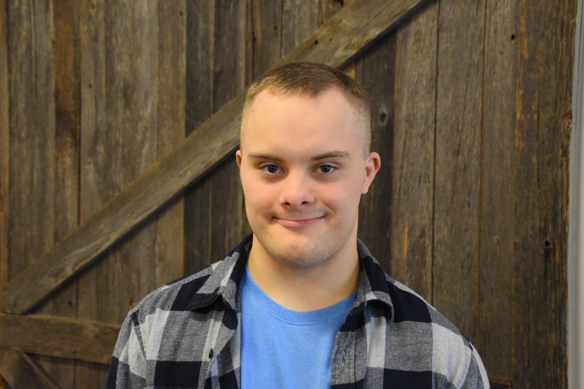 Mahtomedi Student, Matt Bjork, found out this week he gets to try out his dream job of being a sports announcer at <a href="/KFAN1003/">KFAN1003</a> with <a href="/PAOnTheMic/">Paul Allen</a>  Way to go, Matt! We are so proud of you!
Check out the video of Matt here: goo.gl/q2KXtA #WeAre832