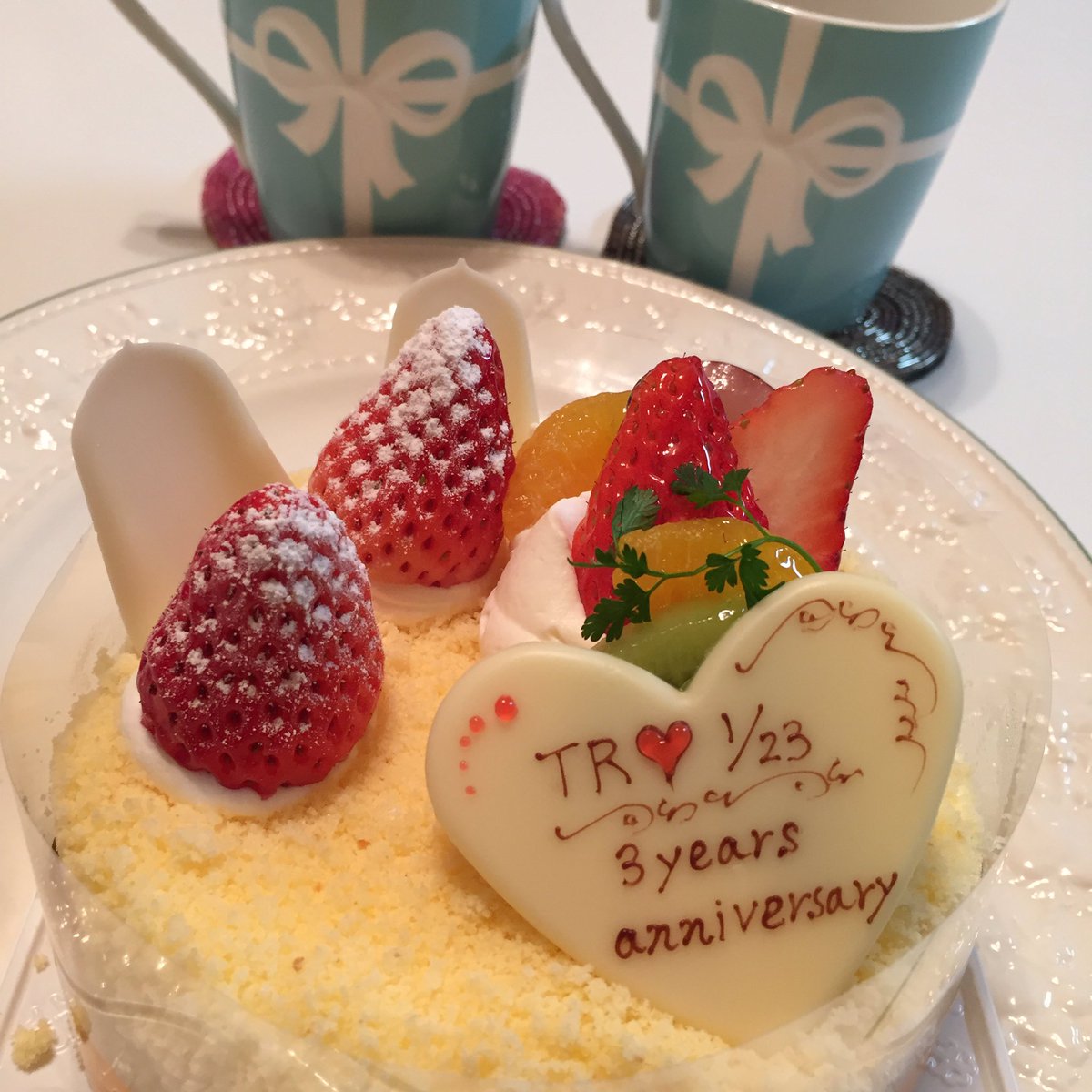 k__sweets's tweet photo. 初デートは2016.1/23.
Genicグリーンドームだった。
1/24と2daysで当たって前橋泊したね🥰
東京公演は全滅だったけど遠距離ドライブも楽しかった～🚗³₃

付き合って丸3年Anniversary。
安室ちゃんのおかげで付き合う事出来た気がします。ありがとう😊🙏🏻✨

いまや夫婦🙄💦👈 https://t.co/T7Y1e9A462