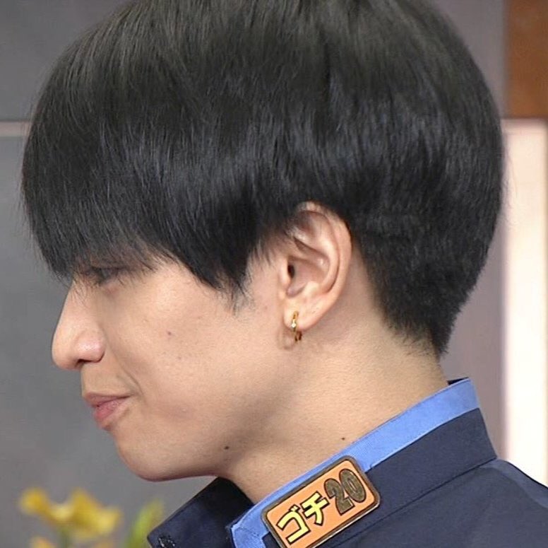 まゆむん 健人のさらストヘアでイヤーカフが最高すぎる ゴチが楽しみ 中島健人 ぐるナイ T Co Ppvj9prpgm Twitter