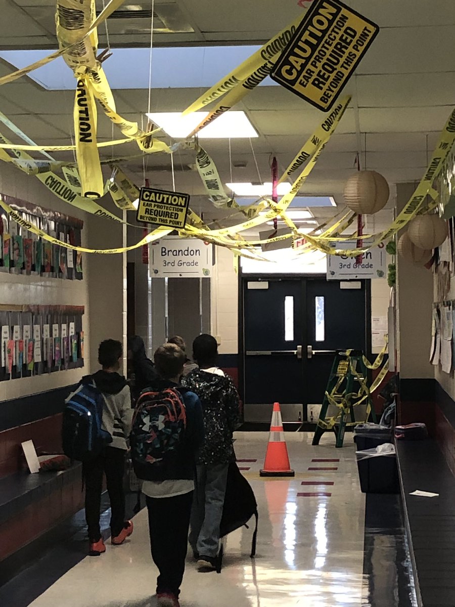 MerryGaylor's tweet photo. Third grade hall was transformed into a construction zone by Valerie Owen as we explore area and perimeter! @RivertonElem #ALLmeansALLMCSS #STEAM #keepingstudentsengaged https://t.co/H9TP6soeB3