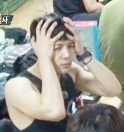 Got7Skereeee's tweet photo. Che como mierda soportan a sus mejores amigas cuando estan enojadas con su pareja y anda puteando a medio mundo? Lpm me duele la cabezona https://t.co/hUkwAXrZ2o