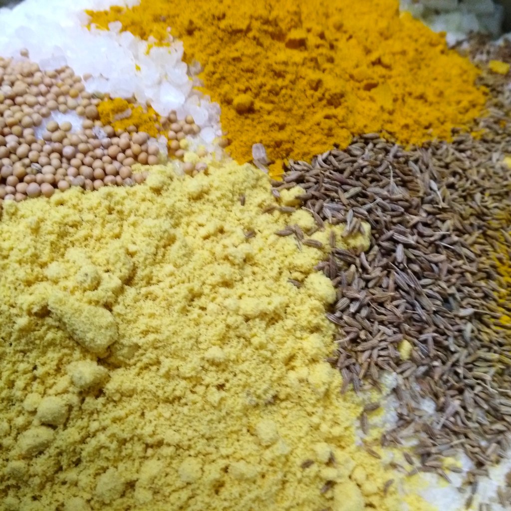 kinkykondiments's tweet photo. We all need a bit of spice in our life 😉
#spiceupyourlife #cornrelish #wagoodfood #giftsforfoodies #luxuryfoods #kinkykondiments #artisanmade #artisanfoods #handmade #smallbatch #smallbizwa #wafood #queenslandfood #nswfoodie #broadsheetperth #broadsheetbrisbane #australianmade https://t.co/gVzzfXqBjX
