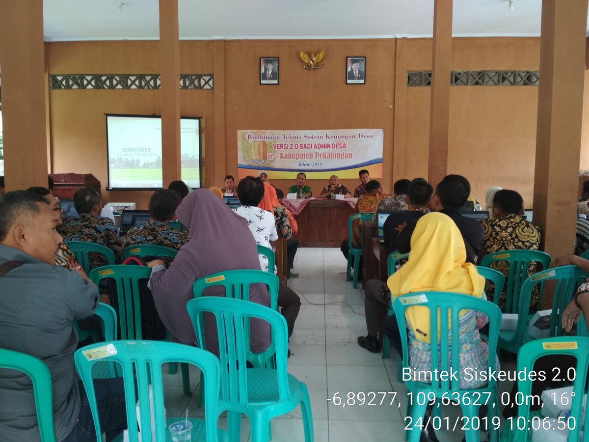 BangRopie's tweet photo. Bimtek Siskeudes 2.0
Admin Desa se-Kec. Tirto dan @kec_wiradesa Kabupaten Pekalongan 
@jokowi
@EkoSandjojo 
@taufikmadjid71 
@ganjarpranowo 
@AsipKholbihi 
@PmdPpkb 
@MariaAgustinPkl https://t.co/RIOmnCbUva