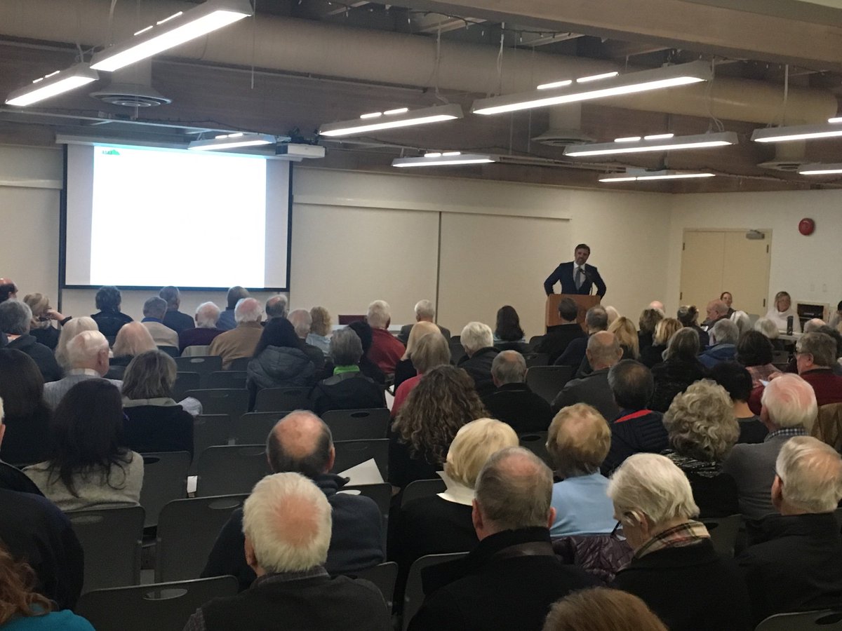 thx1979's tweet photo. Standing room only at seniors centre. #wvan
Cameron apologizing for roll out while throwing @TransLink under the bus.
@BrentRichter
@maryannbooth
@northshorenews
@cbcnewsbc
@CTVVancouver https://t.co/uK5gWOAKld