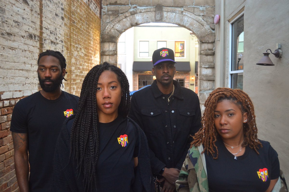 swank_art's tweet photo. “Run Ya Mouth” Product Shoot
IG: runyamouthclothing
📸: @swank_art https://t.co/tUJSv4LiRa