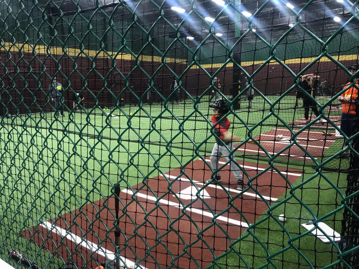 DBATBothell's tweet photo. North Bothell LL in the house holding Collegiate League Evaluations #DBAT #DBATBothell https://t.co/D9L15dq3fZ