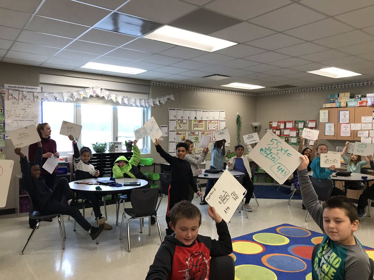 MsGehaReading's tweet image. How do you make math test review fun?  You play Bean Boozled for correct answers! So much fun, we even got Dr. Chandler to try a toothpaste jelly bean! @CRE_Cardinals #creteach