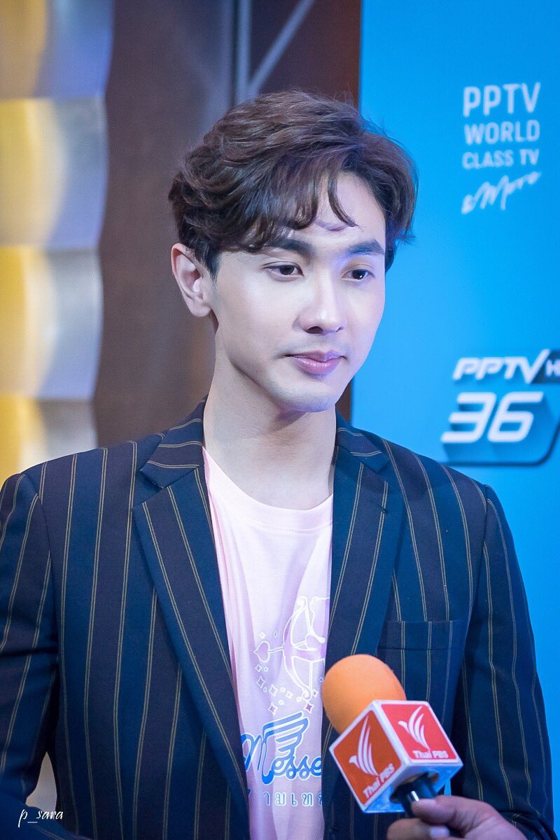 NatthewClub's tweet photo. [Pics] 22.01.19 @nat_thew ร่วมงานแถลงข่าว “PPTV WORLD CLASS TV &amp; MORE” นัทเล่นเรื่อง ‘The Messenger กามเทพผิดคิว’ by p_sara #6 
.
#PPTVHD36 #PPTVDRAMA #PPTVWORLDCLASS #นัททิว #themessengerกามเทพผิดคิว https://t.co/QaeV3TtWOb