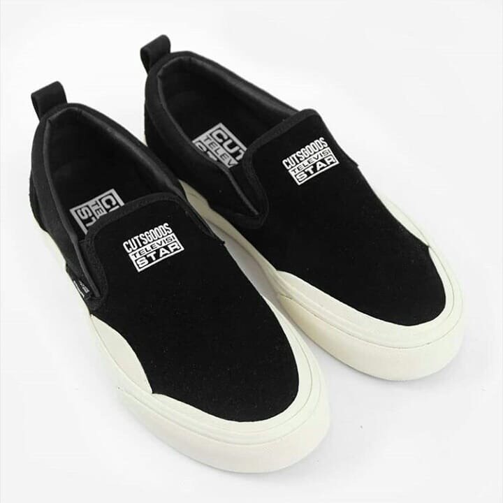 JakCloth Store TNG tweet media