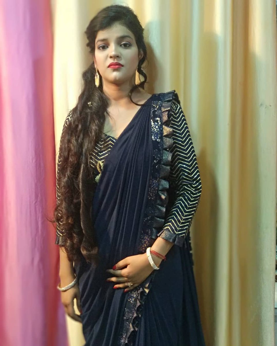 ABSBySwati's tweet photo. I can’t stop admiring how stunning she is looking😘😘💕💕 Now Book your appointment for #Makeup &amp; #Hairstyles #Partymakeup  #Wedding ,#Engagement
Winter offer - 
Premium @2100/-
Advance @1500/- Standard @1100/- #AgraBrideStudio By #ABSBySwati #Agra

Call ☎️9690968917, 6396717446 https://t.co/C00xCJuuZy