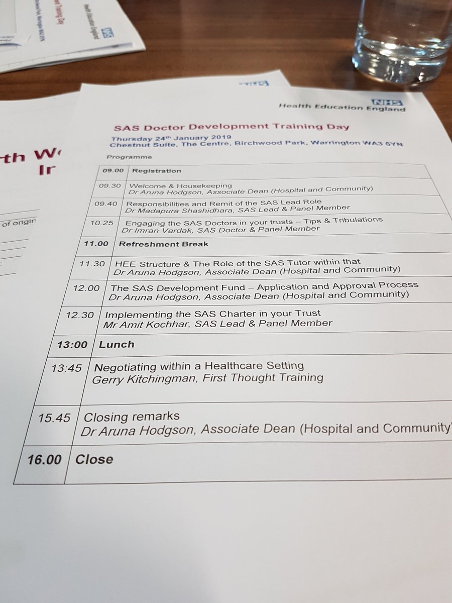 MedEdWHH's tweet photo. Miss Somashekar, SAS Education Lead & Paula, Med Ed Administrator are attending HEE's SAS Doctor Development Day to learn how we can support our SAS Doctors further #TeamWHH https://t.co/lmMyRIhoux