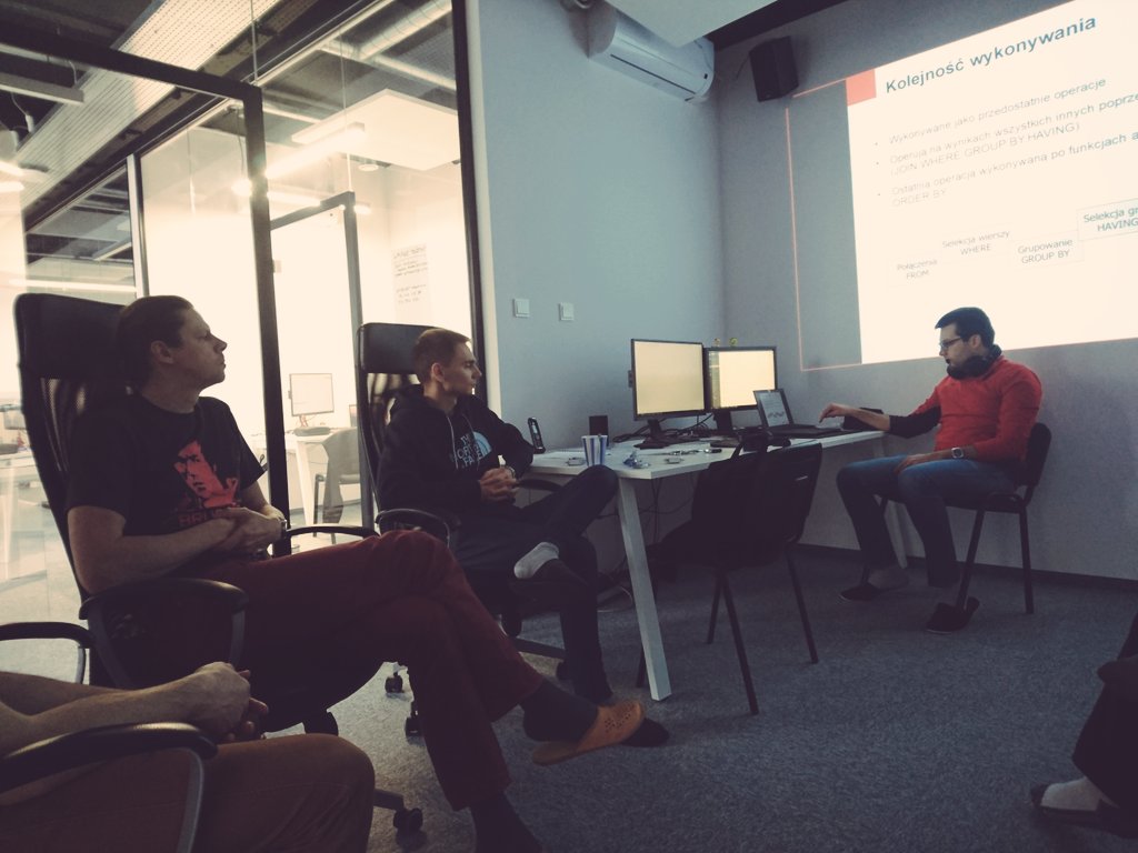 Weekly internal training. Today Bart speaks about analytic functions.