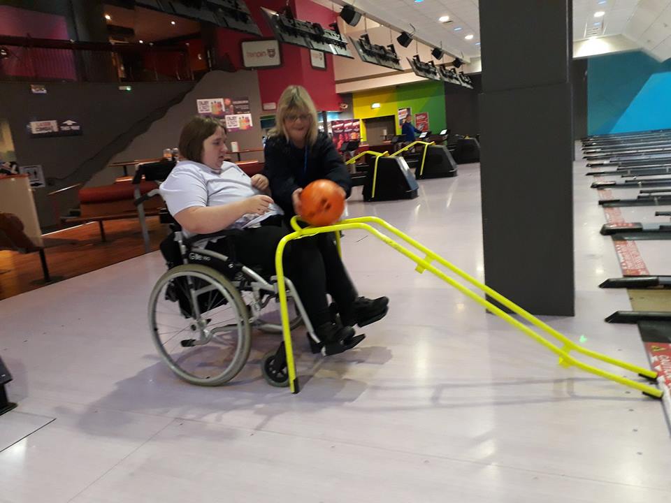 OldhamRochPure's tweet photo. Thursday night bowling! Getting out into the community and more importantly having fun! #Bowling #Disability #Charity #Middleton https://t.co/qfndmlpXcz