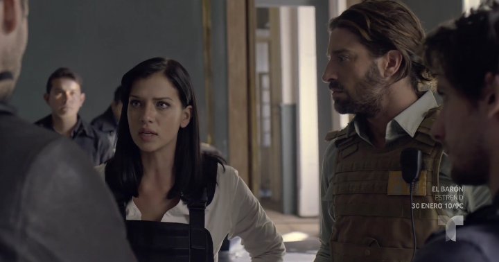 ChocarroARG's tweet image. #Fotos #Capítulo66 #DavidChocarro En #SraAcero5 Comienzan a crear un plan para hacer el intercambio entre #Vicenta y #Josefina #1