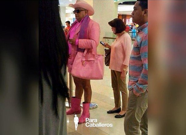 DelFlowYT's tweet photo. ULTIMA HORA : Diosdado queriendo salir del pais sin ser detectado JAJAJAJA #MaduroRelambeguebo https://t.co/oR5wfXkWNe
