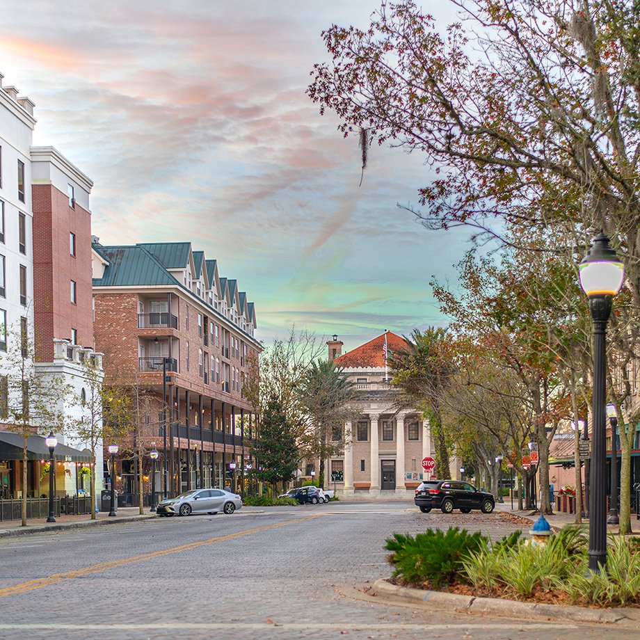 Avison Young acquires Front Street Commercial Real Estate Group, expands presence in North Florida; 26 members join -- Nick Banks becomes Principal and Managing Director of new Gainesville office bit.ly/2FJRtyx  #CRE #Gainesville #commercialrealestate #Florida