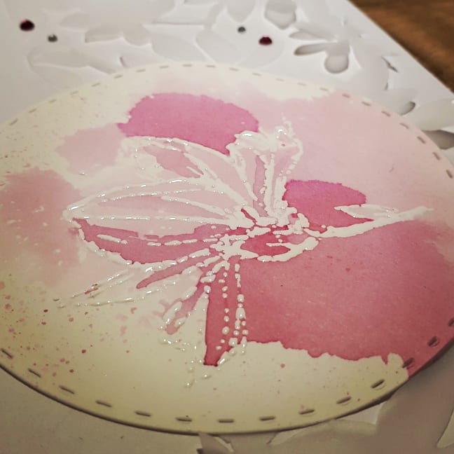 TamirasBlog's tweet photo. DIY | #Grusskarte 🌹 // Das #stempelset #remarkableyou ist angekommen. Es ist so toll 😍🧡
#diy #geburtstag #birthday #birthdaycard #greetingcards #liebe #love #valentinstag #jahrestag #card #greetingcards #basteln #paper #papier #handmade #magnolie #blume #flower #strasssteine https://t.co/e4XTqAarVq