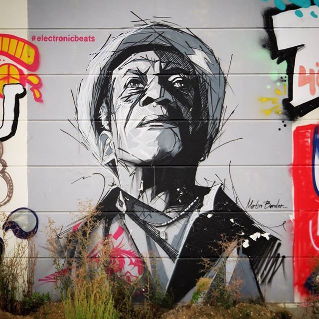 #tbt to #köln, it was not so cold there but hey ... it was summer / #streetart by #MartinBender for @electronicbeats.
.
#cologne #streetartgermany #graffiti #urbanart #graffitiart #graffitigermany #visitcologne #urbanart_daily #graffitiart_daily #streeta… bit.ly/2CEhw6m