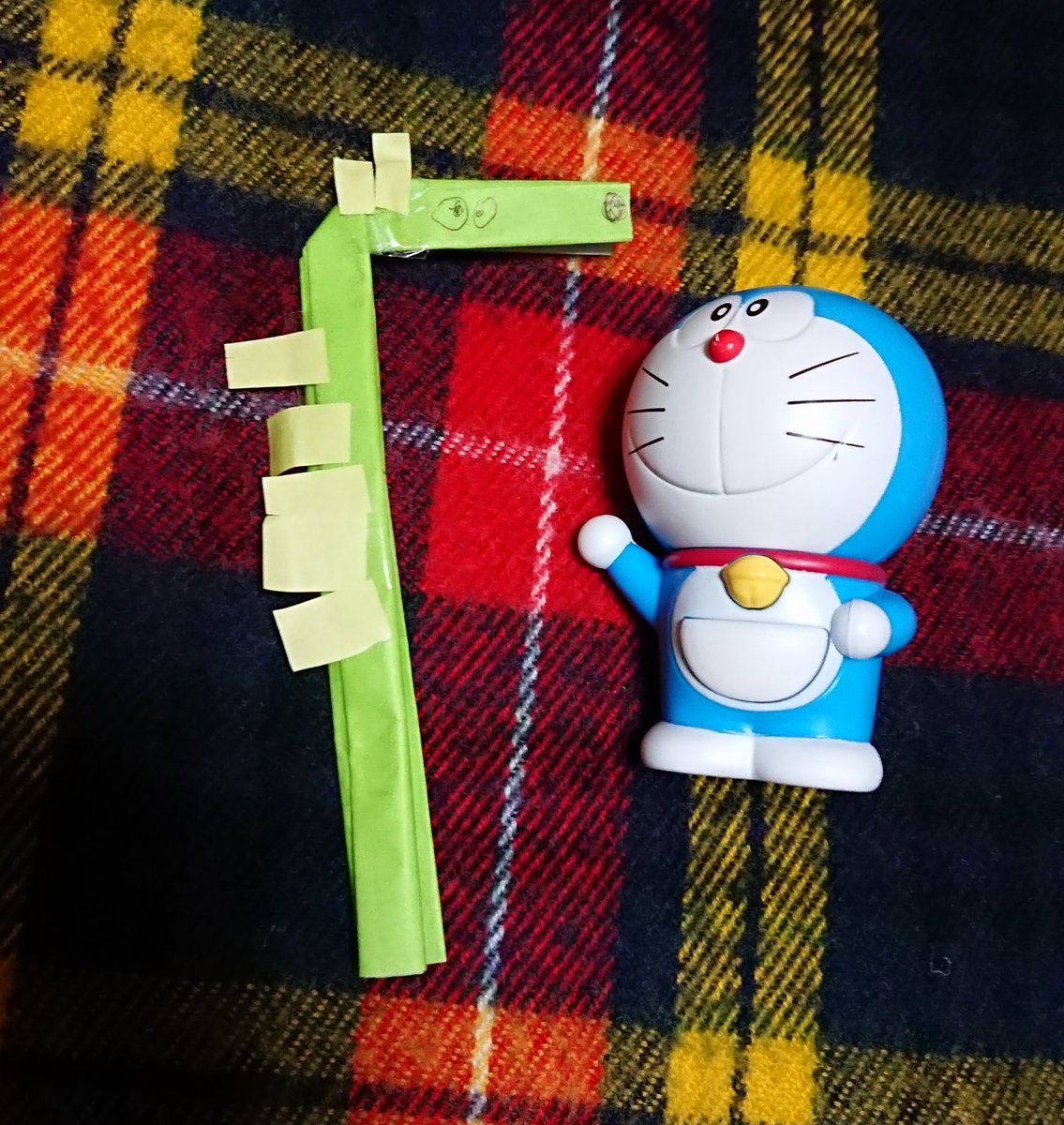 Twitter पर Mameko 帰ってきてから工作してる ウマタケ かわいい 笑 子供 おもちゃ Craft 年長 6years Paper Child Doraemon Kids Son ドラえもん ひみつ道具 工作 ウマタケ