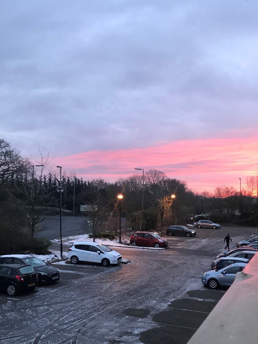 Cold but pretty Skies over B &amp; T Towers this morning, makes it (almost) worth getting up early for ❄️