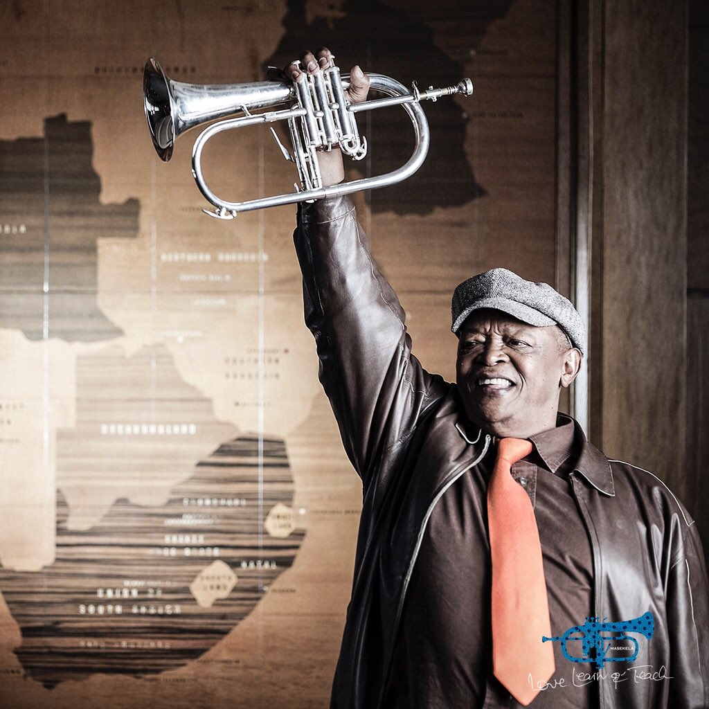 hughmasekela's tweet photo. Hugh on the set of the Soul Rebel video — @BrettRubinPhoto #InMemoryOfHughMasekela https://t.co/22flDug6z4