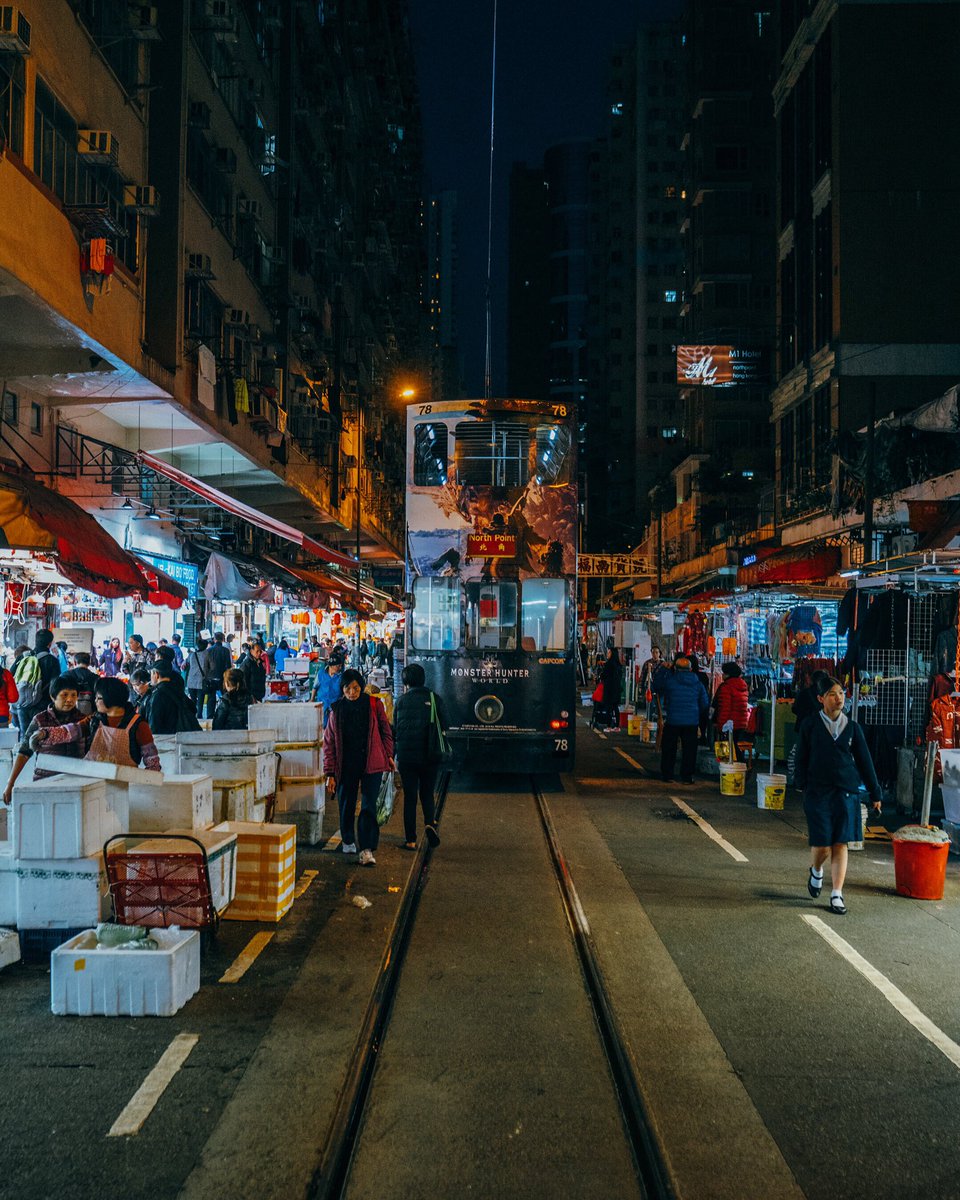 iamtimchung's tweet photo. LET’S GO HONG KONG! 
Excited that flights have been booked to head back to this crazy urban jungle soon!
Excited to eat all the things, explore and discover. 

📷 @SonyAlpha @SonyUK 
📍@HKTourismUK 

#iamexploring
#hongkong

https://t.co/yjAFnkx4sW https://t.co/g8eW5eEB7L