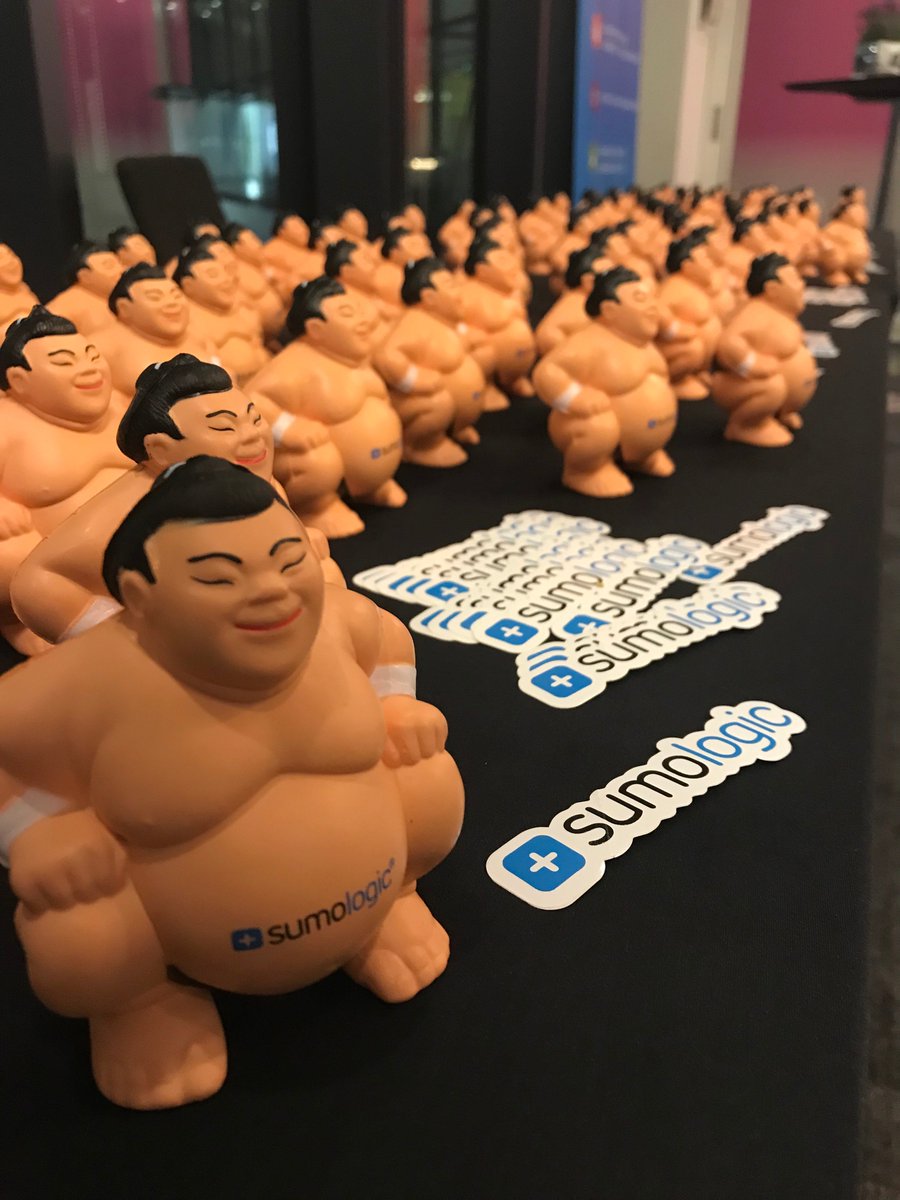 Great evening last night with @SumoLogic talking about Modern Business Require Modern Analytics for The Cloud. #sumo #cloud #Security #machinedata