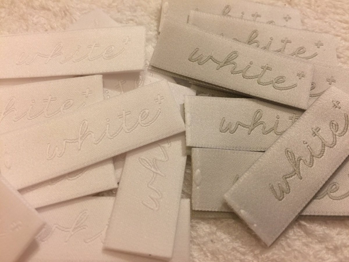 perfectlabels's tweet photo. ๐Lovely Woven Designer Clothing Labels๐, see more... https://t.co/KbGsz54seA #WovenLabels, #CottonLabels, #ClothingLabels, #FabricLabels, #personalisedLabels https://t.co/PfXhniDN8C