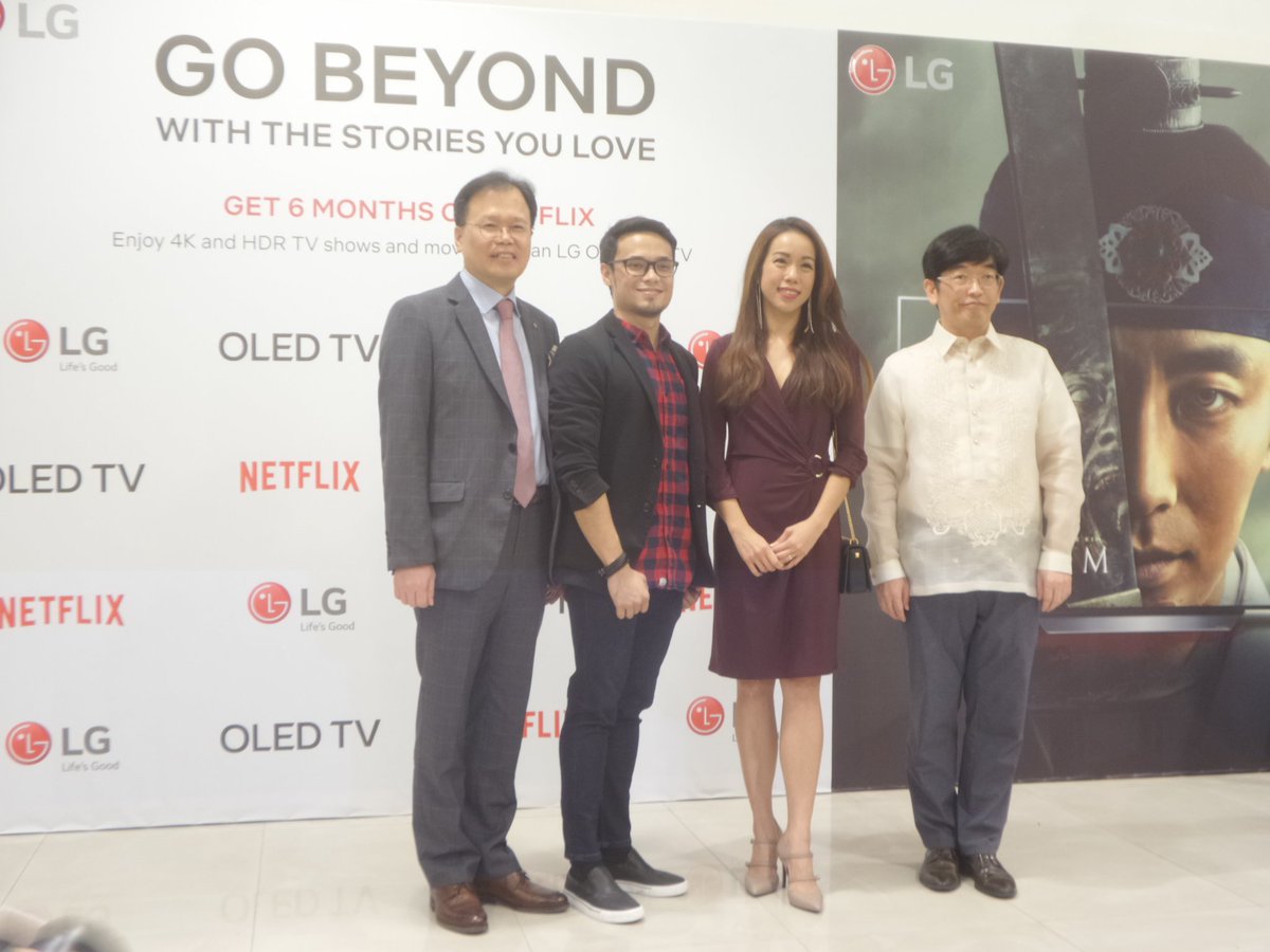 inquirerdotnet's tweet image. NOW: @LGPhilippines Managing Director Inkwun Heo &amp;amp; Korean Cultural Center Director Lee Jin Chiol at the #NetflixPH launch of #Kingdom in partnership with #LGGoBeyond #LGNetflix | @diyarista