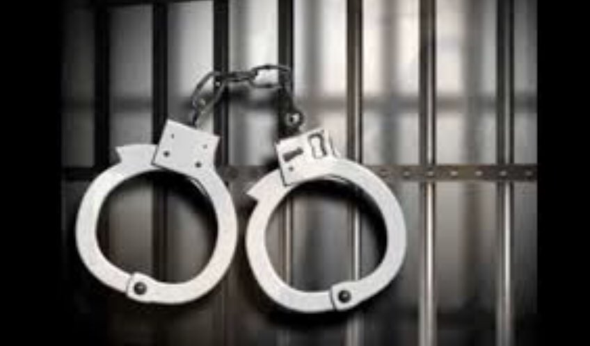 السجن والغرامة لعامل يبيع التبغ للأطفال بولاية صلالة | الشبيبة