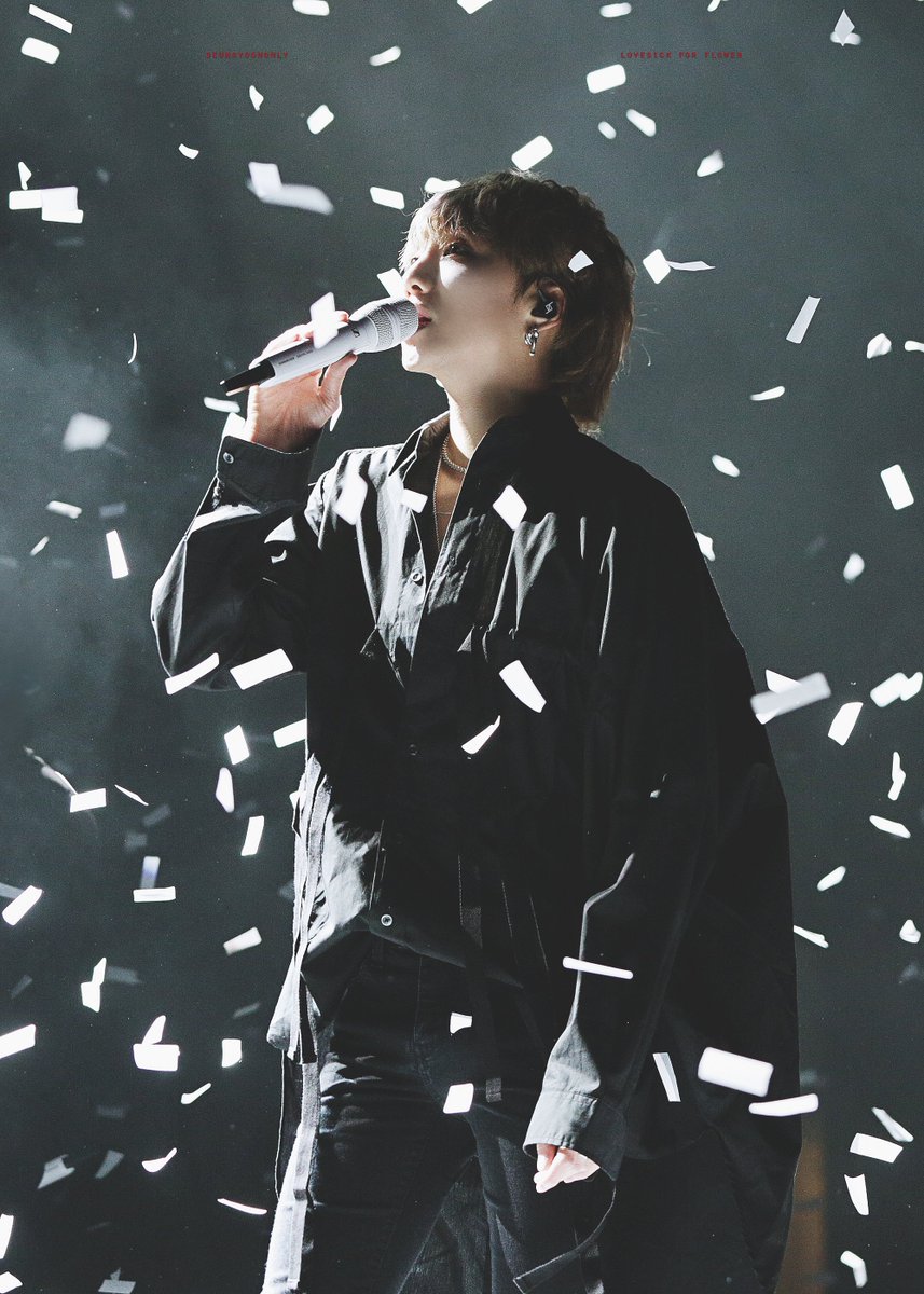 seungyoononly's tweet photo. 190116 Everywhere Tour in Seattle 

The Angel is singing for you

#강승윤 #seungyoon
#위너 #winner 
#WINNERinSeattle
@official_yoon_ https://t.co/rcJiaSfKVx