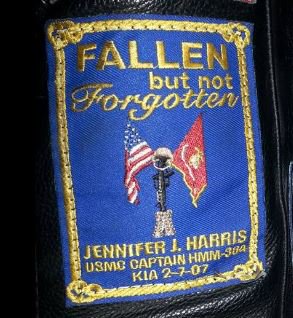 TeresaRoseC's tweet photo. Memorial Service Feb 3, 2019 11:30, graveside for Capt Jennifer J Harris.  #TheDove #PurpleFoxes #HMM364 #PurpleFoxes364 #SemperFi https://t.co/zW55qsfB0J