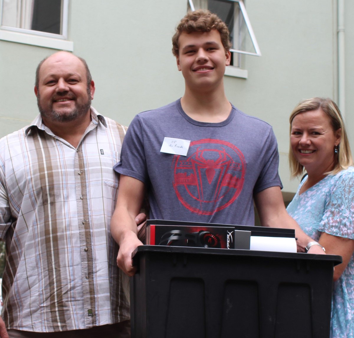Springbok legend, Os du Randt and his wife, Hannelie, with their son, JP, who moved in at Metanoia. JP will be studying engineering #helloMaties