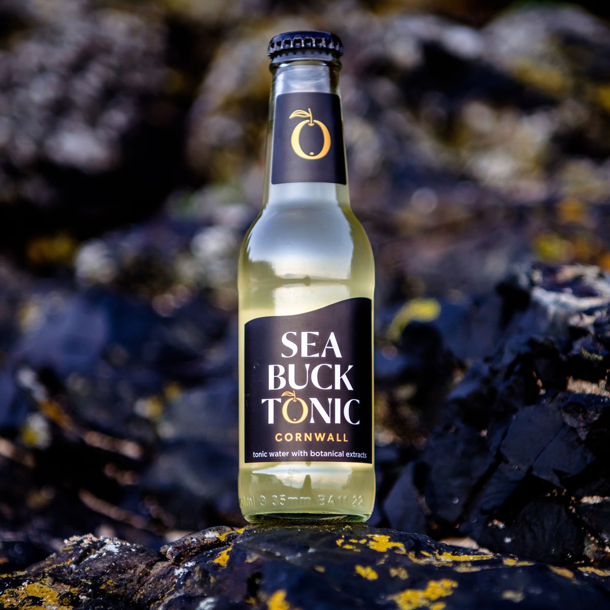 DrinkfinderUK's tweet photo. @seabucktonic are making waves down here! This #Cornish Tonic is infused with sea buckthorn berries and naturally extracted quinine.

Grab some today with a Cornish #gin for your collection!

You can see the Sea Buck Tonic &amp; Cornish Gins email here:
https://t.co/H9GtDny0xy https://t.co/cyzSQJjSnD