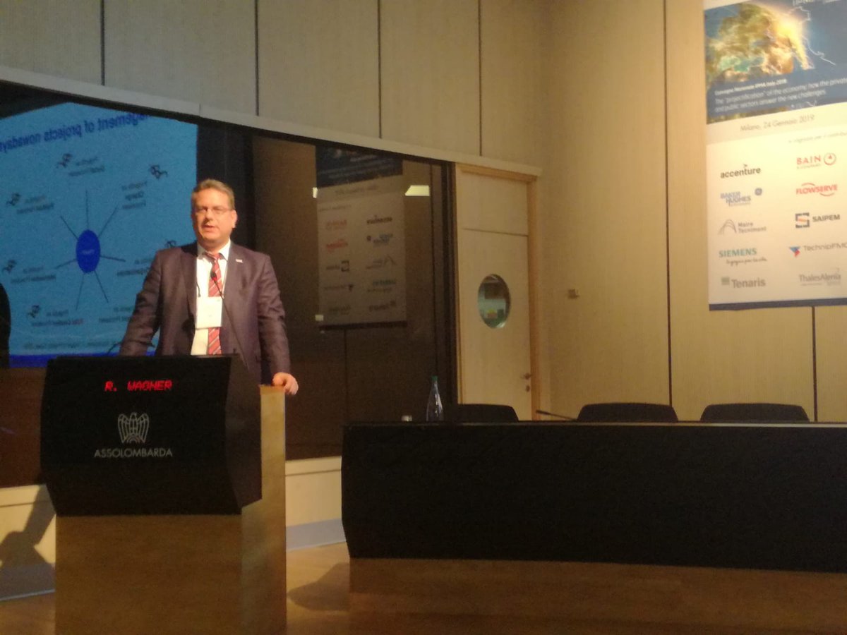 ipma_yc_it's tweet photo. Convegno Nazionale @IpmaIt 2019!
Saluti presidenti e prima tavola rotonda relativa ai #megaprojects.

#settori #industria #projectmanagement #progetti https://t.co/yDIsJyzhDX