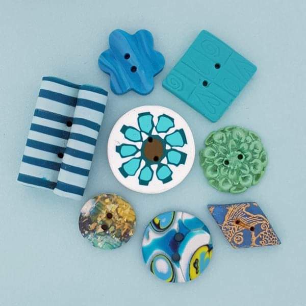 Craft4Crafters's tweet image. We are excited to announce West Country Creative will be bringing lots of delicious, new buttons to our February show at @WestpointExeter 💕

✨Pop over to stand 130 to have a look! ✨

bit.ly/C4C-WESTPOINT

#Buttons #Craft4Crafters #HandmadeButtons #DevonShow